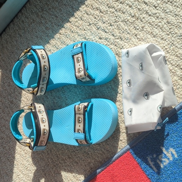 Chiara Ferragni Sandals - Picture 12 of 12